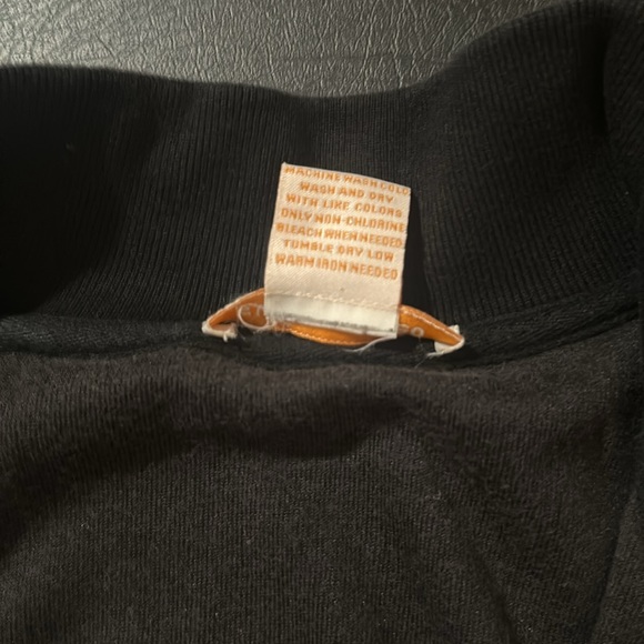 Sweet Romeo Sweatshirt - Picture 11 of 12